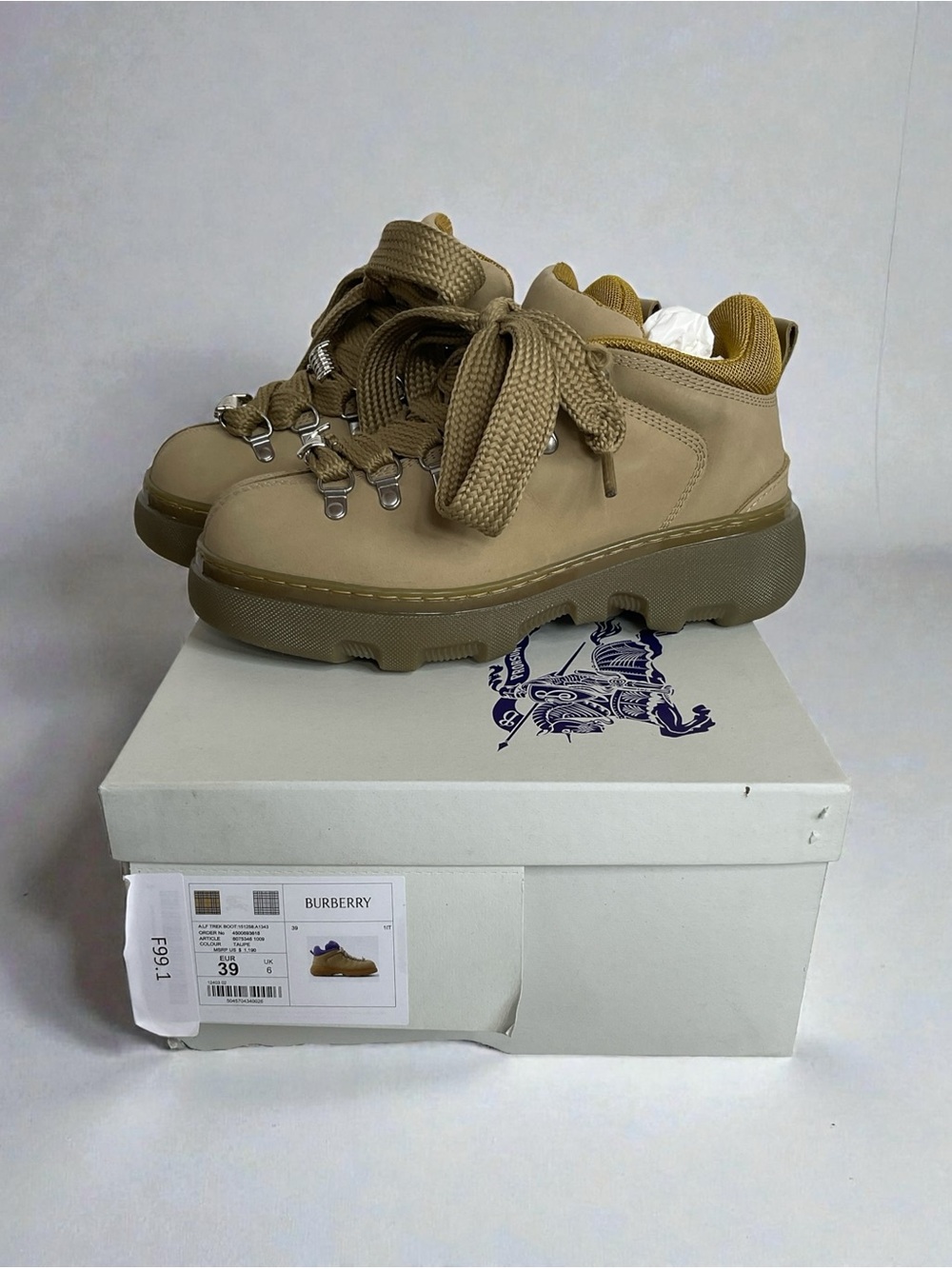 Burberry Womens Khaki Chunky Hiking-Style Sneakers